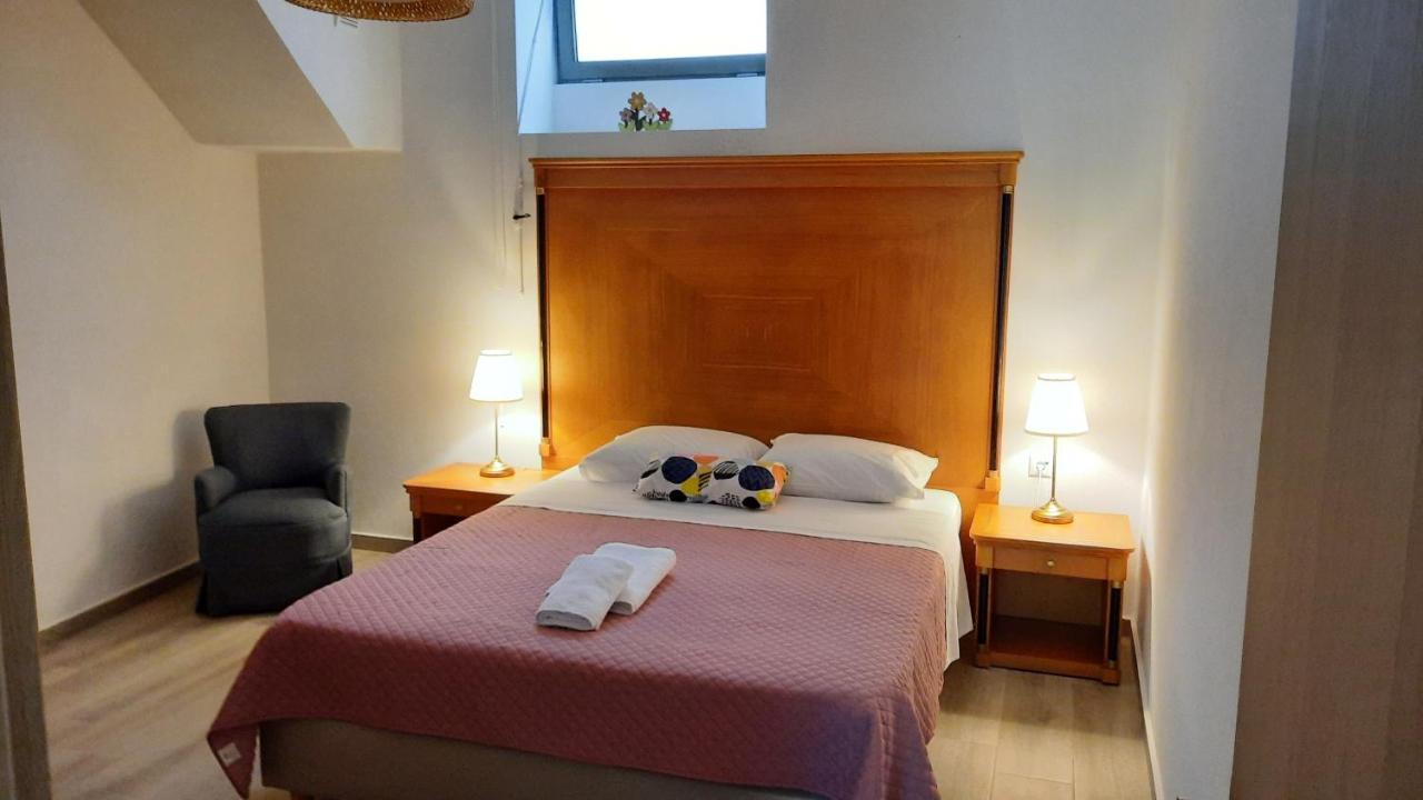 Ismini Apartments Myrtos Esterno foto